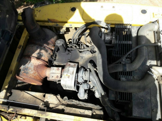 มี VDO ให้ชม.รถแบคโฮ KOMATSU PC160-8 เอกสารชุดจดทะเบียน ไมล์ 13000 ชม.ราคา 880000