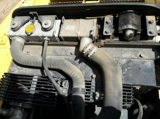 มี VDO ให้ชม.รถแบคโฮ KOMATSU PC160-8 เอกสารชุดจดทะเบียน ไมล์ 13000 ชม.ราคา 880000