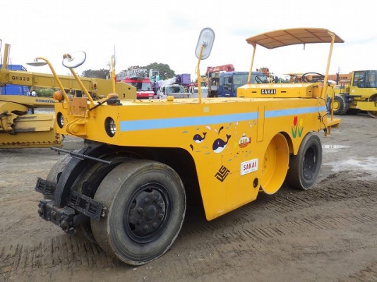 ขาย รถบด SAKAI TC6709 พร้อมใช้งาน นำเข้าเองจากประเทศญี่ปุ่น ติดต่อ 063-9316985 ID LINE : 0639316985 ครับ