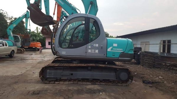 ขายจ้า..KOBELCO SK120-3 มาร์คไฟว์  ซุปเปอร์  เก่านอกแท้ มีลายแย๊ก 5,xxx ชั่วโมง  พร้อมใช้  โทร 089-3818694  จ๊อย