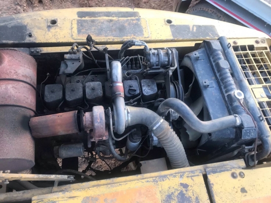 ขาย 465,000 KOMATSU pc 200-6 เล่มทะเบียน ไฟฟ้าตัด เครื่องดี ปั้มทำใหม่ เอวดี ช่วงล่างเต็ม รถพร้อมใช้ รถอยู่ สระบุรี 090-772-3710 090-772-3708