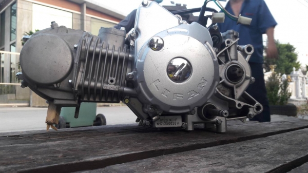 ต้องการขายเครื่อง LIFAN สเปค Wave125 เป็นรุ่นสตาร์ทมือ