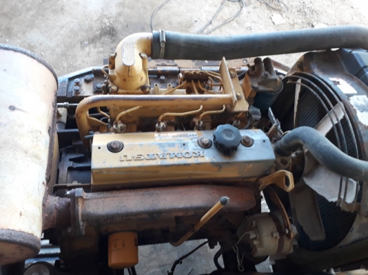 ขายด่วนรถแบคโฮKOMATSU=PC=60=5 ปี55 จัดไฟแน้นได้