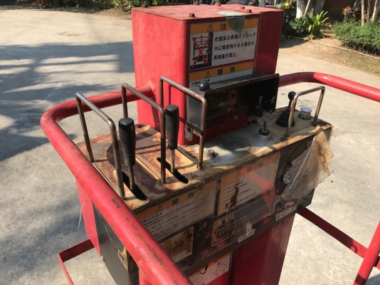 ขายรถกระเช้า AICHI ไฟฟ้า สูง3เมตร รับน้ำหนักได้200โล สวยเดิมจากญี่ปุ่นยังไม่เคยใช้ในไทย 39,000เท่านั้น