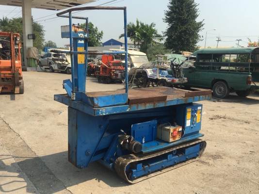 รถกระเช้าตีนตะขาบ TAKAGI ยกสูง 4เมตร