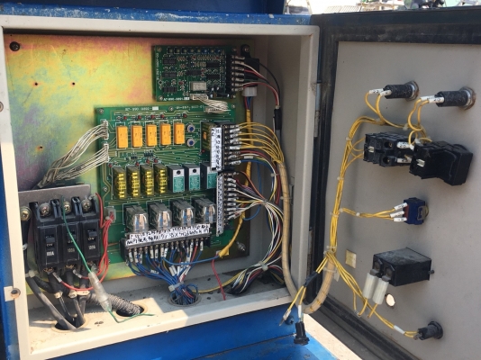 รถกระเช้าตีนตะขาบ TAKAGI ยกสูง 4เมตร