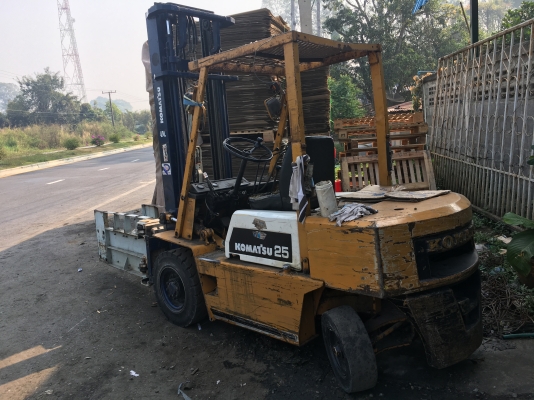 ชายโฟลิค2.5มีคิบขาย17500บ เสา4ม