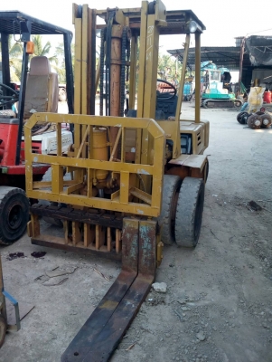 ขายรถยกโฟล์คลิฟท์ Komatsu รุ่นFD28-7 เครื่องยนต์ดีเซล 4 สูบ -C240 ยางหลังคู่ ขนาด 2.5 ตัน งาคว่ำ-หงาย