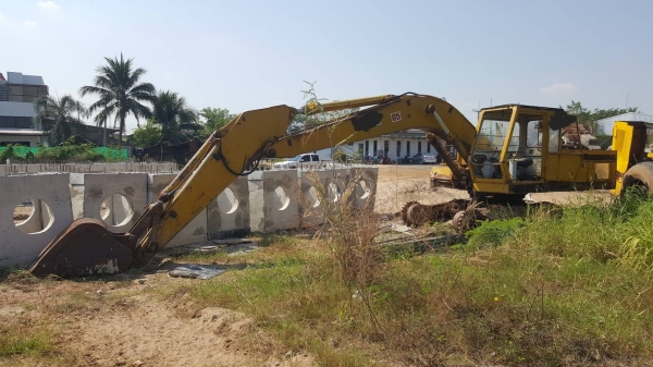 ขายตามสภาพ แบคโฮ MITSUBISHI เครื่อง 6D14 เทอร์โบ ตัวเดินเสีย 1 ข้าง ปั้มถอดไปซ่อม โซ่ดีใบแทรคเต็ม ราคาต่อรองได้ ขายตามสภาพ แบคโฮ MITSUBISHI เครื่อง 6D14 เทอร์โบ ตัวเดินเสีย 1 ข้าง ปั้มถอดไปซ่อม โซ่ดีใบแทรคเต็ม ราคาต่อรองได้