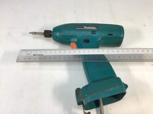 900 บ.ส่งถึงบ้านฟรี โทร 083-2000058 LINE ID: line832923 สว่านแบตเตอรรี ยี่ห้อ makita จากญี่ปุ่นมีระบ