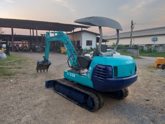 ขายรถแมคโค KUBOTA K-035 แทรคยาง  คอนโทรลสั้น ปั้มนิ้ว มีไปป์ปิ้ง ติอต่อ 098-7962549