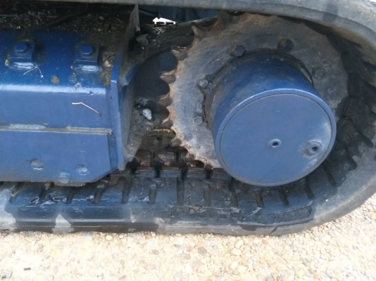 ขายรถแมคโค KUBOTA K-035 แทรคยาง  คอนโทรลสั้น ปั้มนิ้ว มีไปป์ปิ้ง ติอต่อ 098-7962549