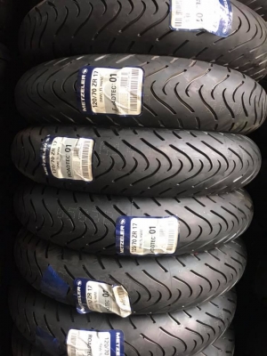 จัดโปรโมชั่น Metzeler Roadtec 01 ถูกมาก ๆ