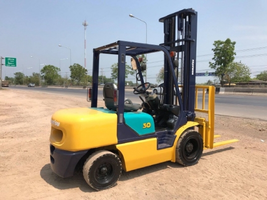 ขายรถฟอร์คลิฟต์ KOMATSU FD30T-12 รถนอกนำเข้าเองจากญี่ปุ่น สภาพสวยพร้อมใช้ มีVDOการทำงานครับ
