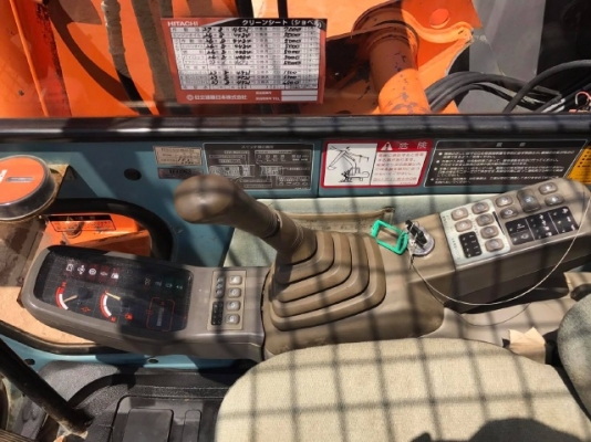 ขายรถเครน HITACHI EX100-3M (เครน 3 ตัน บูมยาว 18 เมตร) นำเข้าเองจากญี่ปุ่น สภาพสวยพร้อมใช้ มีVDOการทำงานครับ