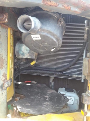 ขายจ้า..KOMATSU PC128US-2E1. เก่านอกแท้  เดิมๆๆ  เครื่องปั๊มดี    6,xxx ชั่วโมง  พร้อมใช้  โทร 089-3818694 จ๊อย