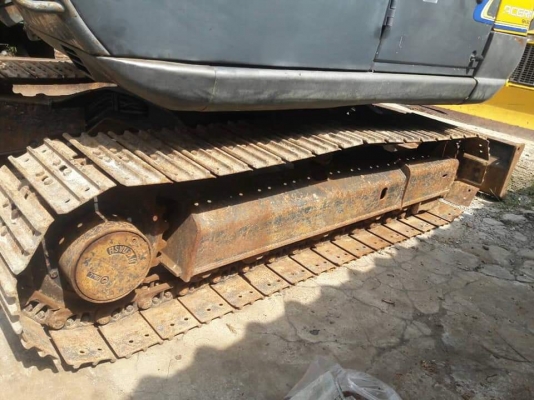 ขายจ้า..KOBELCO SK60-3 มาร์คไฟว์  ซุปเปอร์  เก่าใน สภาพสภาพดี ใช้งานมา 5,xxx ชั่วโมง  มีลายแย๊ก พร้อมผานดัน  เอกสารอินวอย โทร 089-3818694  จ๊อย