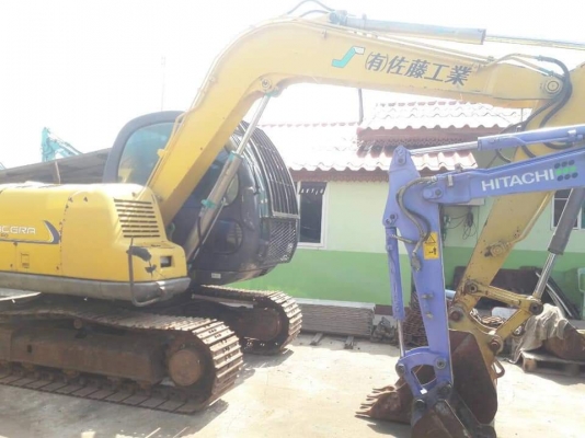 ขายจ้า..KOBELCO SK60-3 มาร์คไฟว์  ซุปเปอร์  เก่าใน สภาพสภาพดี ใช้งานมา 5,xxx ชั่วโมง  มีลายแย๊ก พร้อมผานดัน  เอกสารอินวอย โทร 089-3818694  จ๊อย