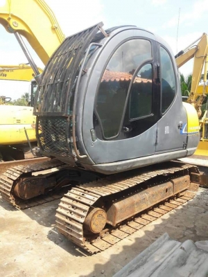 ขายจ้า..KOBELCO SK60-3 มาร์คไฟว์  ซุปเปอร์  เก่าใน สภาพสภาพดี ใช้งานมา 5,xxx ชั่วโมง  มีลายแย๊ก พร้อมผานดัน  เอกสารอินวอย โทร 089-3818694  จ๊อย