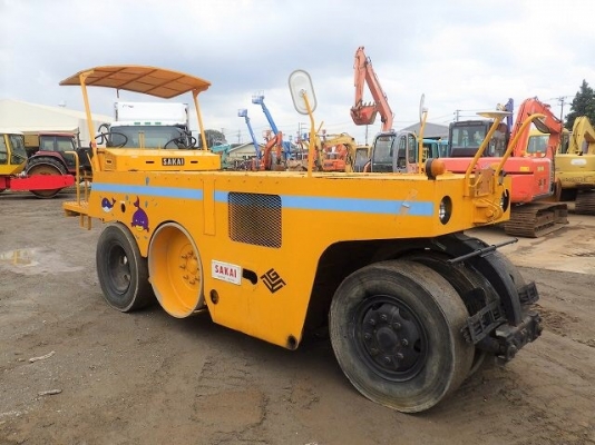 ขาย รถบด SAKAI TC6709 พร้อมใช้งาน นำเข้าเองจากประเทศญี่ปุ่น ติดต่อ 063-9316985 ID LINE : 0639316985 ครับ