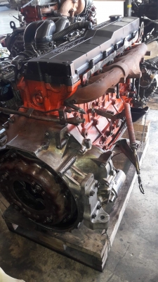 เครื่องยนต์อีซูสุ6HE1#195แรงม้าสวยๆติดดีพร้อมใช้ครับที่วุศอะไหล่081--1951535ครับ