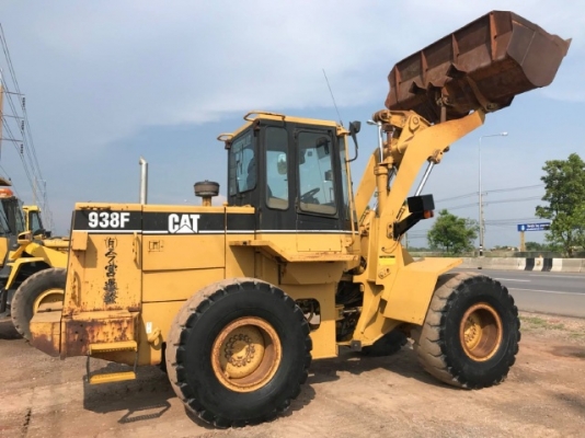 ขายรถตักล้อยาง CAT 938F นำเข้าเองจากญี่ปุ่น สภาพสวยพร้อมใช้ มีVDOการทำงานครับ