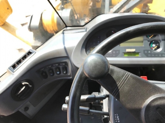 ขายรถตักล้อยาง KOMATSU WA470-6 ปี 2010 นำเข้าเองจากญี่ปุ่น สภาพสวยพร้อมใช้ มีVDOการทำงานครับ