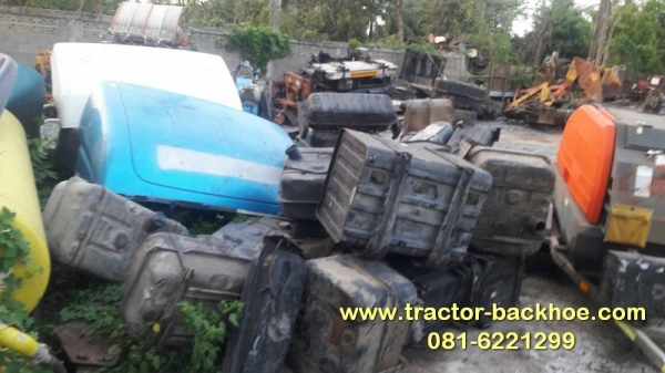 ขาย ถังน้ำมัน ติดรถบรรทุก จำนวนมาก เก่าญี่ปุ่น นำเข้า ราคา ตั้งแต่ 3,500 บาท ถึง 5800 บาท