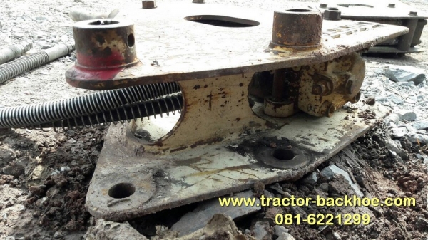 ขาย หัวเจาะ แย๊กปูน FURUKAWA ใส่รถขุด แบ็คโฮ PC20 / 30 เก่าญี่ปุ่น พร้อมใช้งาน ขาย หัวเจาะ แย๊กปูน FURUKAWA ใส่รถขุด แบ็คโฮ PC20 / 30 เก่าญี่ปุ่น พร้อมใช้งาน