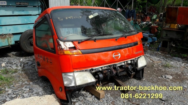 ขาย หัวเก๋ง HINO  DUTRO เก่าญี่ปุ่น มีกันชน กระจกมองข้าง และ กุญแจสตาร์ท มาครบ
