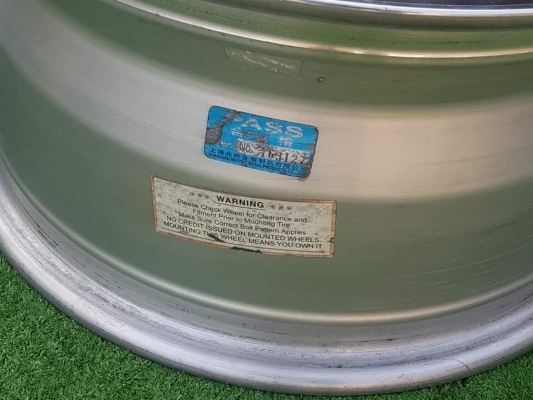 ขายล้อหยดน้ำ MICKEY THOMPSON แท้ ขอบ 16"x8" ออฟลบ 20 สวยๆ