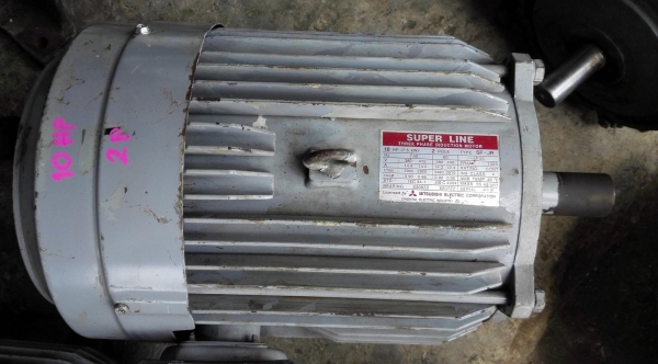 มอเตอร์ไฟฟ้ากำลังรอบเร็ว Mitsubishi 2 POLE 2900 RPM 380V สภาพสวยลวดเดิมวิ่งนิ่มพร้อมใช้