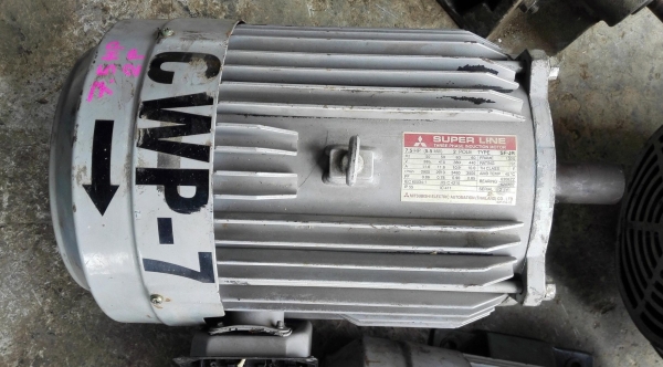 มอเตอร์ไฟฟ้ากำลังรอบเร็ว Mitsubishi 2 POLE 2900 RPM 380V สภาพสวยลวดเดิมวิ่งนิ่มพร้อมใช้
