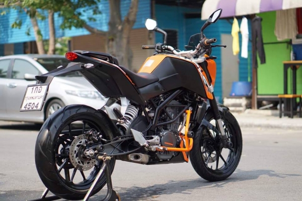 ร้าน วุฒิ นนบุรี ขาย KTM duke200cc. เดิมสวย