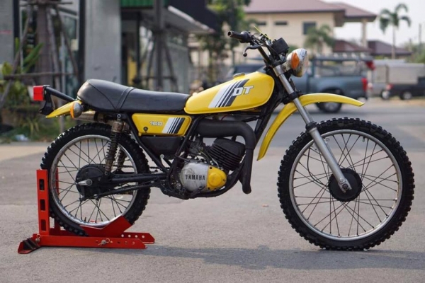 ร้าน วุฒิ นนบุรี ขาย Yamaha DT100 1XO
