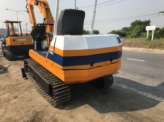 Komatsu pc20รุ่น5สภาพดีเก่าญี่ปุ่น มีใบอินวอยไม่เคยใช้ในไทย