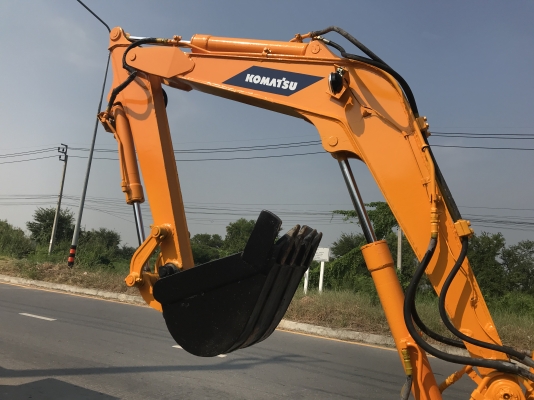 Komatsu pc20รุ่น5สภาพดีเก่าญี่ปุ่น มีใบอินวอยไม่เคยใช้ในไทย