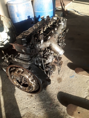 ขายเครื่อง อิซูซุ ร๊อกกี้ ISUZU Rocky 175 มีใบเครื่อง