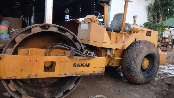 SV500TF รถบดซาไกสั่นสะเทือน10ตัน @1,200,000฿ สนใจสอบถามได้ที่081-989-1989 หรั่งครับ SV500TF รถบดซาไกสั่นสะเทือน10ตัน @1,200,000฿ สนใจสอบถามได้ที่081-989-1989 หรั่งครับ