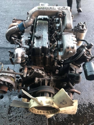 ขายเครื่อง Nissan PF6 ฝาดำ 320 ม้า