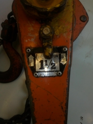 ขายลอกกำมะลอVITAL 1.5 TON ของเเท้ สภาพดีมากๆ รับประกัน 3 เดือนเต็มสภาพดีมากๆถูกมากๆเเค่ 3500 บาทเท่านั้นของเเท้ผลิตญี่ปุ่น  MADE IN JAPAN   ส่งสินค้าได้ทั่วไทยเลยครับ สนใจจริงโทรคุยได้เลยครับ tel 087-0080205 golf