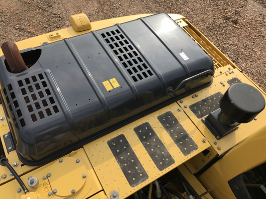 ขาย KOMATSU PC200-8MO  4000 ชั่วโมง PM7000 สภาพสวยเดิมๆ โทร 081-4283210