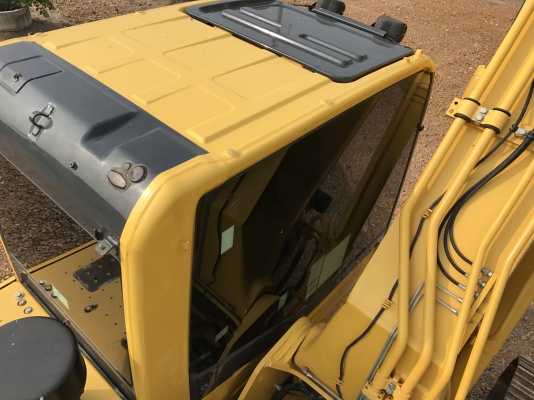 ขาย KOMATSU PC200-8MO  4000 ชั่วโมง PM7000 สภาพสวยเดิมๆ โทร 081-4283210