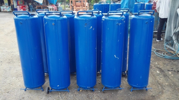 ถังพักลมเปล่าทรงตั้งของใหม่ ขนาด 100 ลิตร ใช้กับปั้มลมขนาดเล็ก 1/2 - 3 HP ของใหม่ 100\% ถังพักลมเปล่าทรงตั้งของใหม่ ขนาด 100 ลิตร ใช้กับปั้มลมขนาดเล็ก 1/2 - 3 HP ของใหม่ 100\%