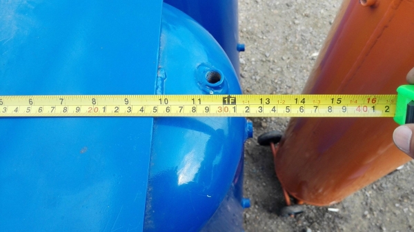 ถังพักลมเปล่าทรงตั้งของใหม่ ขนาด 100 ลิตร ใช้กับปั้มลมขนาดเล็ก 1/2 - 3 HP ของใหม่ 100\% ถังพักลมเปล่าทรงตั้งของใหม่ ขนาด 100 ลิตร ใช้กับปั้มลมขนาดเล็ก 1/2 - 3 HP ของใหม่ 100\%