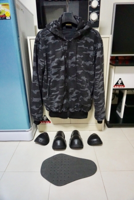 เสื้อฮูดการ์ด 5 จุด