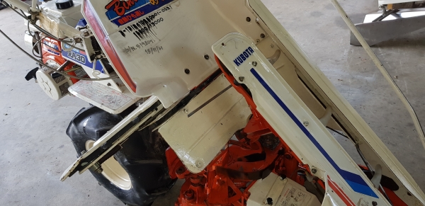 รถเกี่ยวข้าวมัดทิ้ง สอบถามได้ครับ id 0819170852 รถเกี่ยวข้าวมัดทิ้ง สอบถามได้ครับ id 0819170852