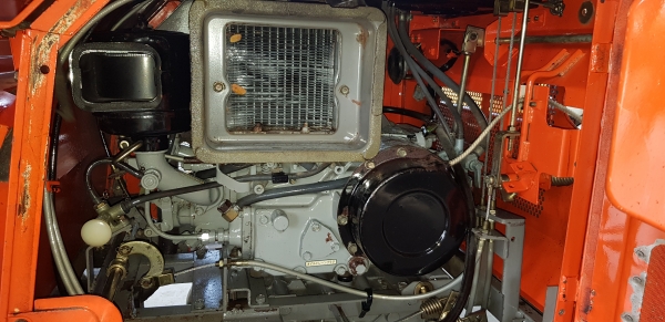 รถนวดข้าว ดีเซล มีระบบมัดฟางข้าว รถนวดข้าว ดีเซล มีระบบมัดฟางข้าว