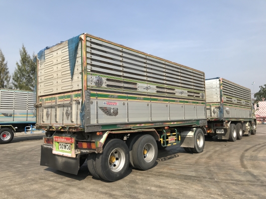 ขายด่วนแกด่า320แม็คโหลด ปี49 ดั้มอู่สหะกิจ เดิมบาง สวยพร้อมใช้งาน ใส่ของได้30ตัน ขายด่วนแกด่า320แม็คโหลด ปี49 ดั้มอู่สหะกิจ เดิมบาง สวยพร้อมใช้งาน ใส่ของได้30ตัน