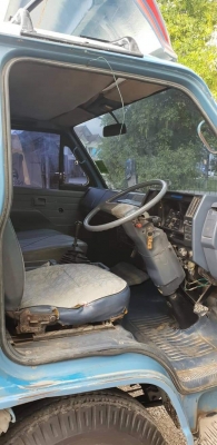 6ล้อรั้ว ISUZU NPR 115แรงม้า ปี36 รถสวยๆ เครื่องดี ราคาคุยได้ จัดไฟแนนท์ได้ 0872976734